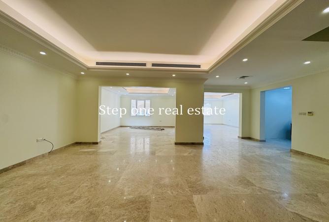 56267603 - Property Main Image