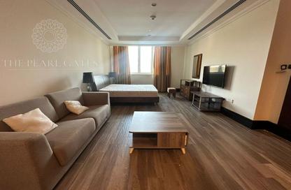 Apartment - Studio - 1 Bathroom for rent in Viva East - Viva Bahriyah - The Pearl Island - Doha
