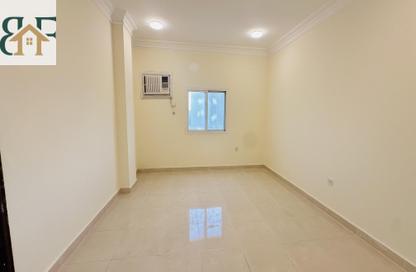 Apartment - 3 Bedrooms - 3 Bathrooms for rent in Najma Street - Najma - Doha