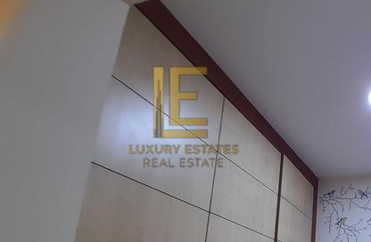 Apartment - 1 Bedroom - 2 Bathrooms for rent in East Porto Drive - Porto Arabia - The Pearl Island - Doha Apartment - 1 Bedroom - 2 Bathrooms for rent in East Porto Drive - Porto Arabia - The Pearl Island - Doha