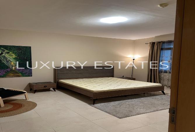1004474 - Property Main Image