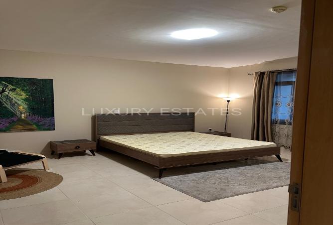 1004474 - Property Main Image
