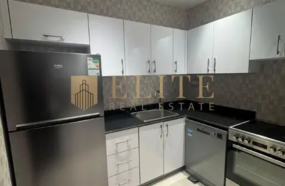 Apartment - 2 Bedrooms - 3 Bathrooms for rent in Pearl Garden - Al Nuaija - Doha Apartment - 2 Bedrooms - 3 Bathrooms for rent in Pearl Garden - Al Nuaija - Doha