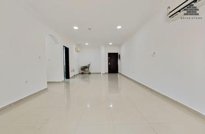 Apartment - 2 Bedrooms - 2 Bathrooms for rent in Muntazah 38 - Al Muntazah - Doha