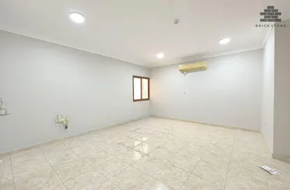 شقة - 2 غرف نوم - 2 حمامات للايجار في منتزه 19 - المنتزه - الدوحة