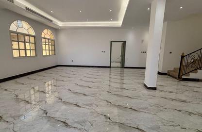 Villa - 5 Bedrooms - 6 Bathrooms for rent in West Bay Lagoon Villas - West Bay Lagoon - West Bay Lagoon - Doha