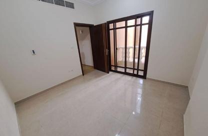 Apartment - 2 Bedrooms - 2 Bathrooms for rent in Al Mansoura - Al Mansoura - Doha