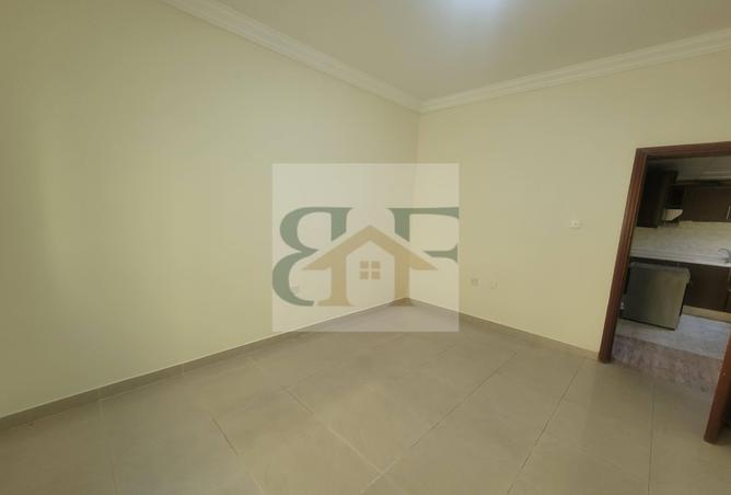 1004844 - Property Image 2