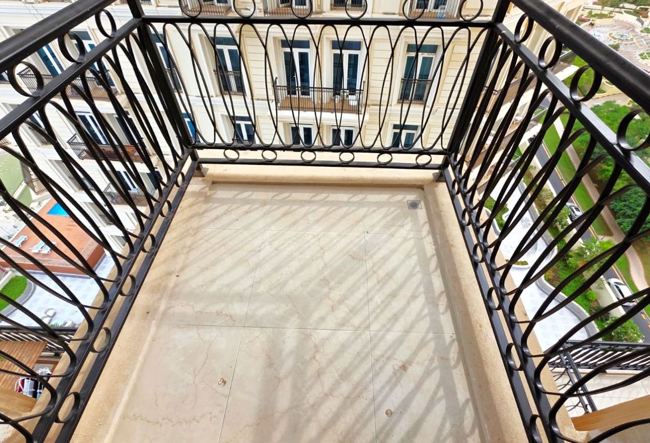 BILLS FREE | SEMI FURNISHED 2 BHK+MAID | SEA VIEW - apartment in Floresta Gardens