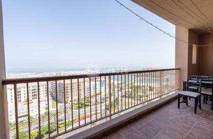 Apartment - 2 - 3 for sale in East Porto Drive - Porto Arabia - The Pearl Island - Doha Apartment - 2 - 3 for sale in East Porto Drive - Porto Arabia - The Pearl Island - Doha