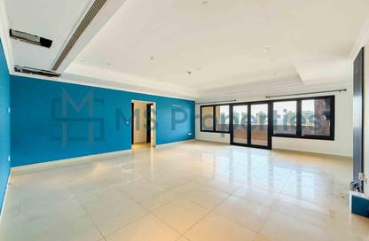 Apartment - 3 Bedrooms - 4 Bathrooms for rent in East Porto Drive - Porto Arabia - The Pearl Island - Doha