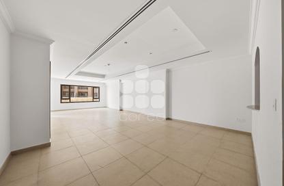 Apartment - 1 - 2 for rent in West Porto Drive - Porto Arabia - The Pearl Island - Doha