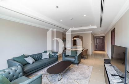Apartment - 1 Bedroom - 2 Bathrooms for rent in West Porto Drive - Porto Arabia - The Pearl Island - Doha
