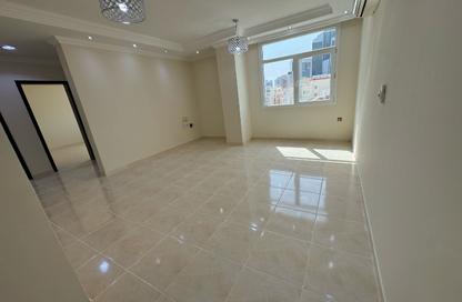 Apartment - 2 Bedrooms - 2 Bathrooms for rent in Al Jazeera Street - Fereej Bin Mahmoud North - Fereej Bin Mahmoud - Doha
