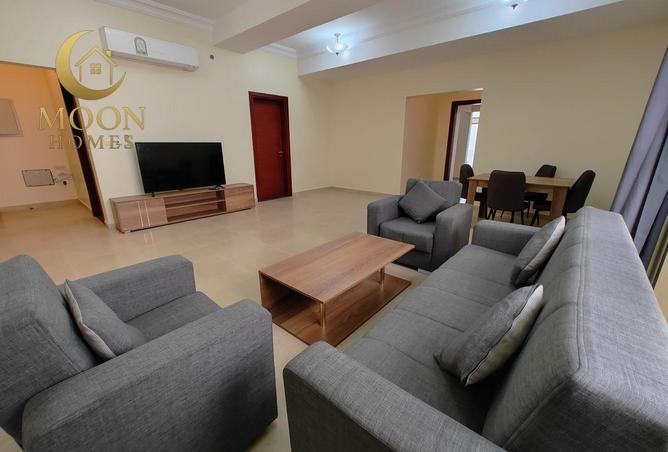 53810108 - Property Image 3