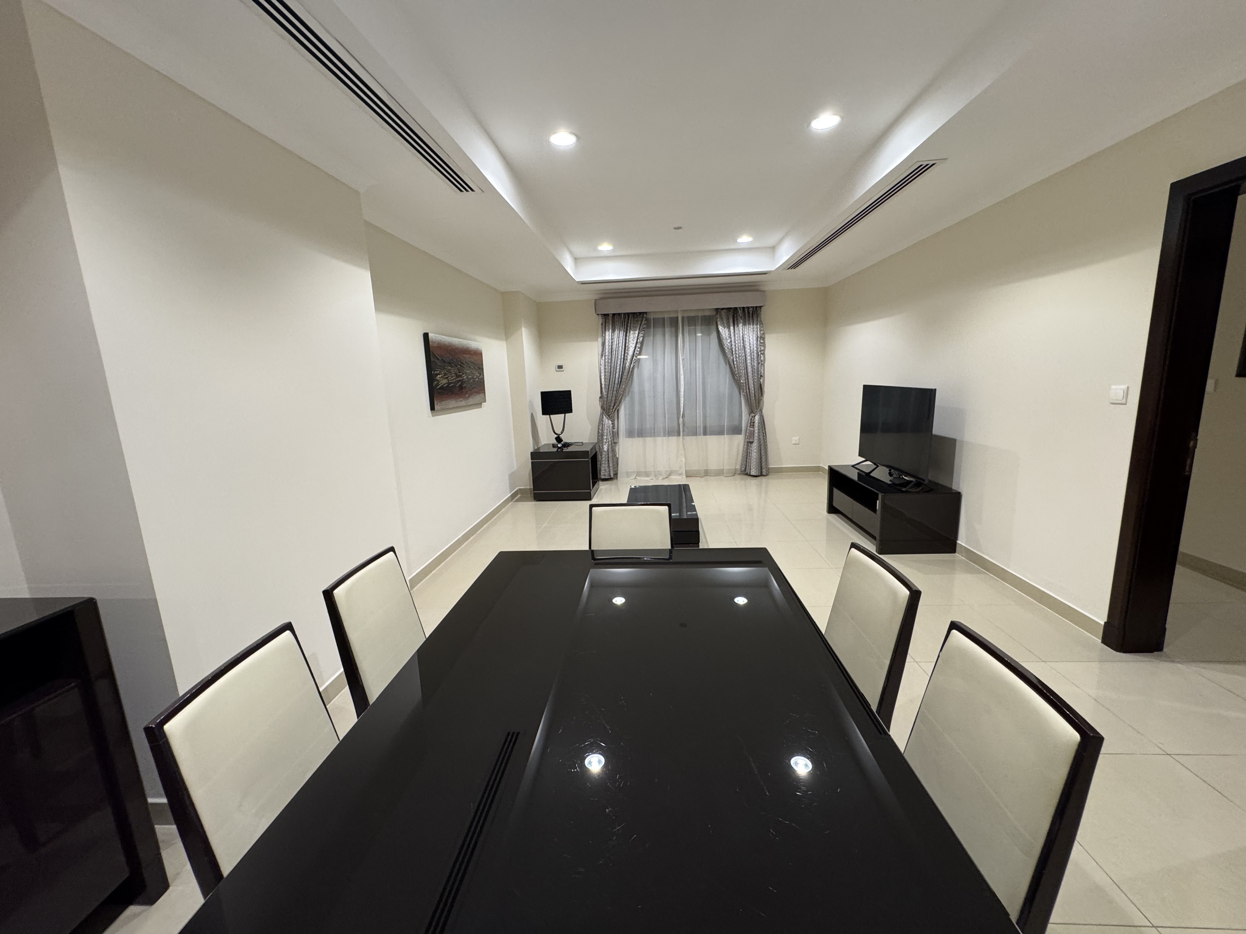 ONE MONTH FREE QATAR COOL INCLUDE 1 BEDROOM FF thumbnail 7