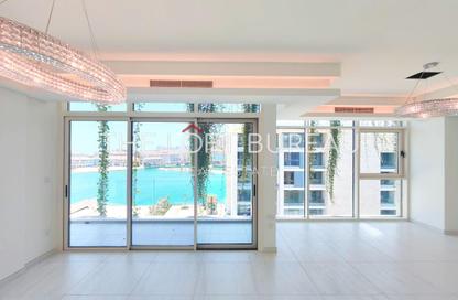 Apartment - 2 Bedrooms - 3 Bathrooms for sale in Crystal Residence - Gewan Island - The Pearl Island - Doha