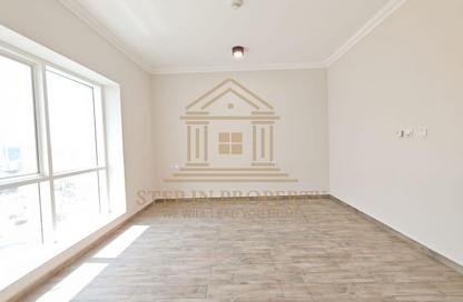 Apartment - 2 Bedrooms - 3 Bathrooms for rent in Musheireb Apartments - Musheireb - Doha