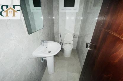 Apartment - 1 Bedroom - 2 Bathrooms for rent in Al Sadd Road - Al Sadd - Doha