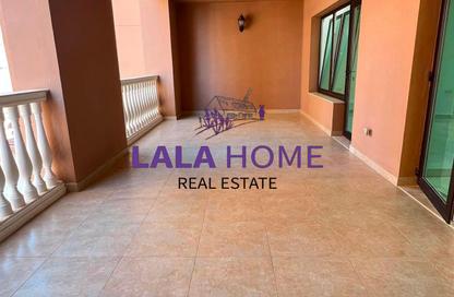 Apartment - 2 Bedrooms - 3 Bathrooms for rent in East Porto Drive - Porto Arabia - The Pearl Island - Doha
