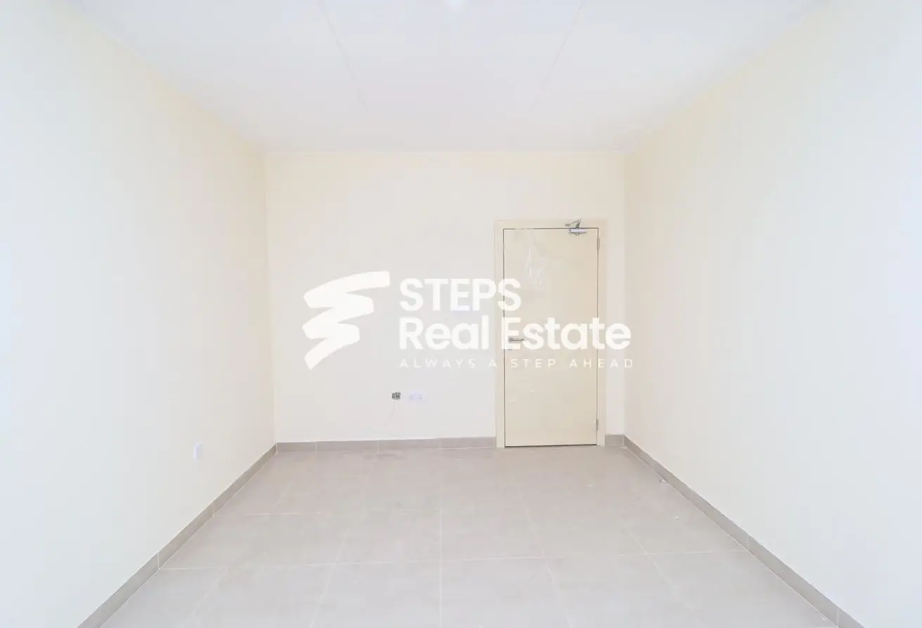 62350387 - Property Main Image