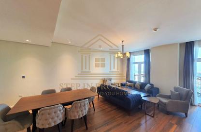 Apartment - 3 Bedrooms - 5 Bathrooms for rent in Floresta Gardens - Floresta Gardens - The Pearl Island - Doha