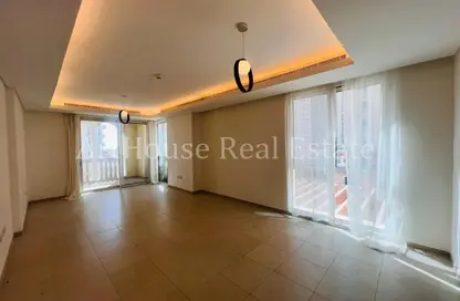 Apartment - 2 Bedrooms - 3 Bathrooms for rent in Viva Bahriyah - The Pearl Island - Doha