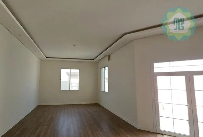 63131556 - Property Image 3