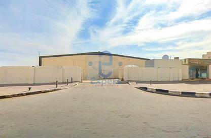 Warehouse - Studio - 1 Bathroom for rent in Industrial Area 2 - Industrial Area - Industrial Area - Doha