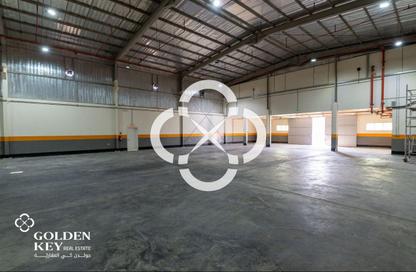 Warehouse - Studio - 1 Bathroom for rent in Industrial Area 4 - Industrial Area - Industrial Area - Doha