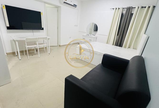 61733183 - Property Image 2