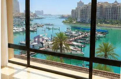 تاون هاوس - 2 غرف نوم - 3 حمامات للايجار في تاونهاوس الواجهة المائية - قناة كوارتييه - جزيرة اللؤلؤة - الدوحة