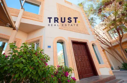 Villa - 4 Bedrooms - 5 Bathrooms for rent in Al Gharrafa - Al Gharrafa - Doha