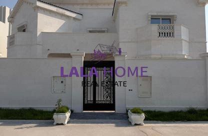Villa - 6 - 7+ for sale in Waterfront West Villas - Waterfront Residential - The Waterfront - Lusail