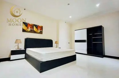 Apartment - 1 Bedroom - 2 Bathrooms for rent in Umm Ghuwailina 4 - Umm Ghuwailina - Doha