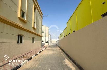 سكن عمال - استوديو - 7+ للإيجار في القرية اللوجيستية قطر - الوكرة
