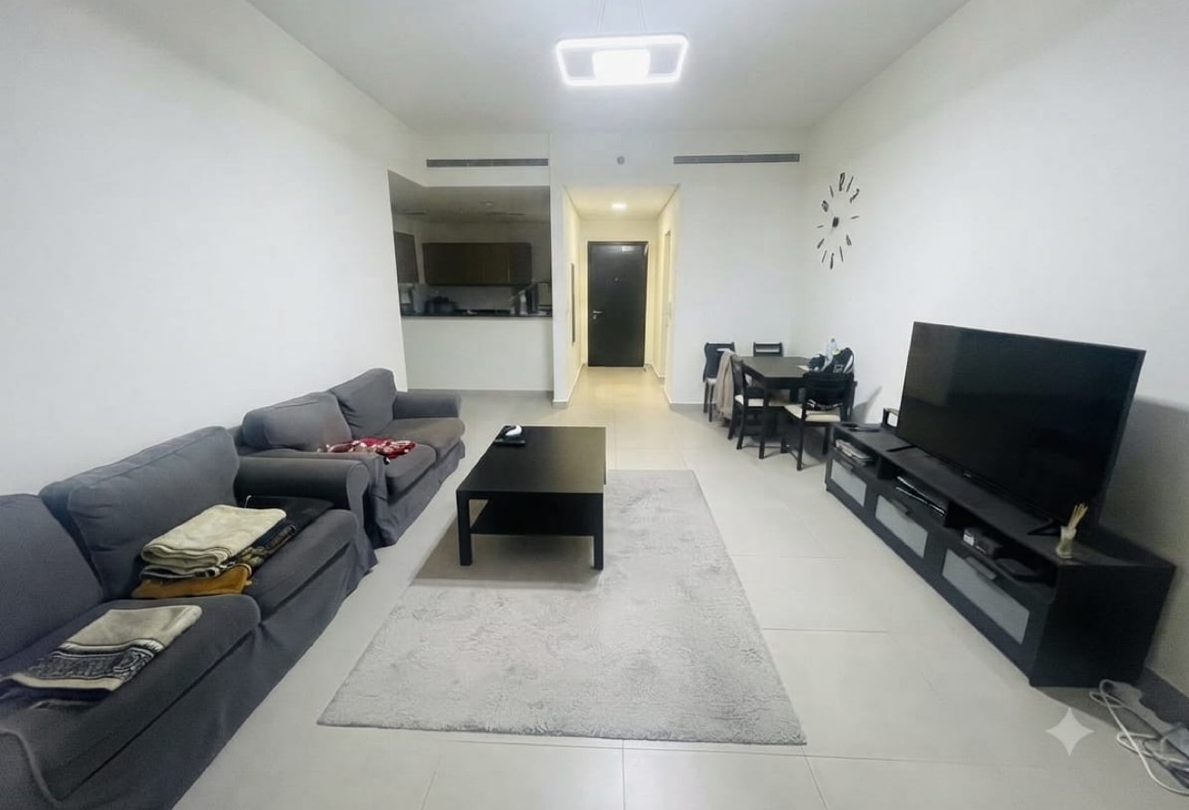 ELEGANT FULLY FURNISHED APARTMENT INCLUDING BILLS thumbnail 8
