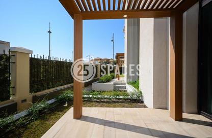 Apartment - 1 Bedroom - 2 Bathrooms for sale in Viva East - Viva Bahriyah - The Pearl Island - Doha