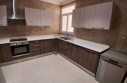 مجمع سكني - 2 غرف نوم - 3 حمامات للايجار في وادي المرخ - مريخ - المريخ - الدوحة