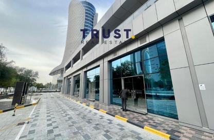 Shop - Studio - 1 Bathroom for rent in Lusail Residence - Marina District - Lusail