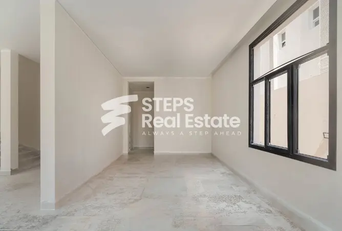 63133853 - Property Image 3