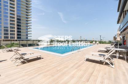 Apartment - 2 Bedrooms - 3 Bathrooms for sale in Marina Residence 16 - Marina District - Lusail