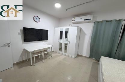 Apartment - Studio - 1 Bathroom for rent in Najma Street - Najma - Doha