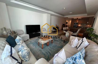 Apartment - 1 Bedroom - 2 Bathrooms for rent in West Porto Drive - Porto Arabia - The Pearl Island - Doha