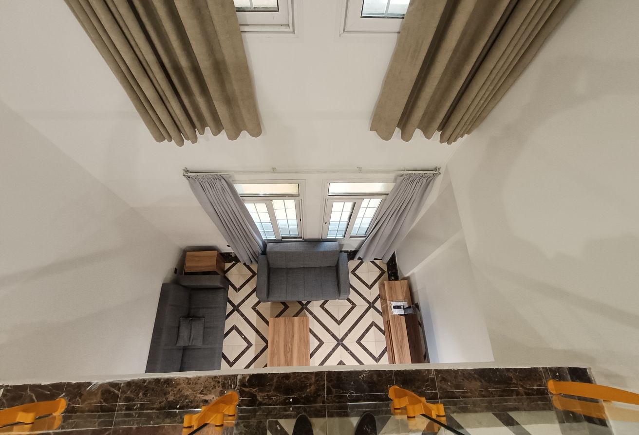 DUPLEX 3BHK+ Maid |FULLY FURNISHED| Fox Hills thumbnail 22