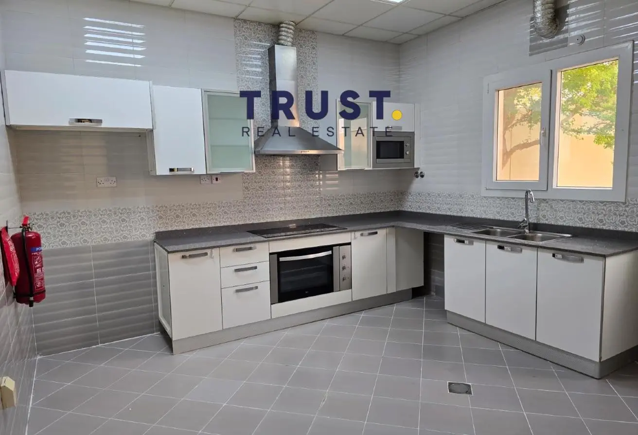62860402 - Property Main Image