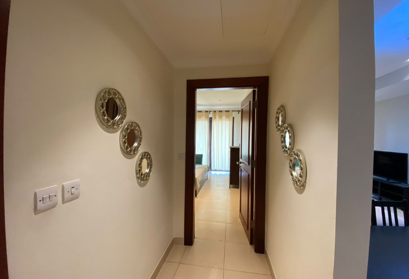 SPACIOUS 1 BEDROOM SEAVIEW BALCONY @7300 WITH BILL thumbnail 7