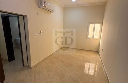 Apartment - 1 Bedroom - 1 Bathroom for rent in Al Maamoura - Al Maamoura - Doha