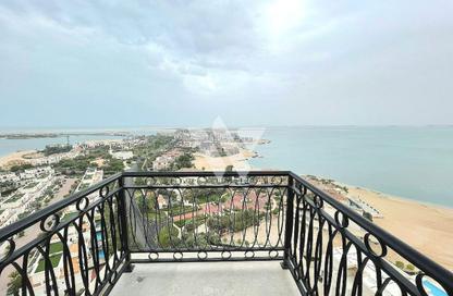 Apartment - 3 Bedrooms - 4 Bathrooms for rent in Floresta Gardens - Floresta Gardens - The Pearl Island - Doha