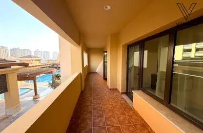 Apartment - 2 Bedrooms - 2 Bathrooms for rent in Marina Gate - Porto Arabia - The Pearl Island - Doha